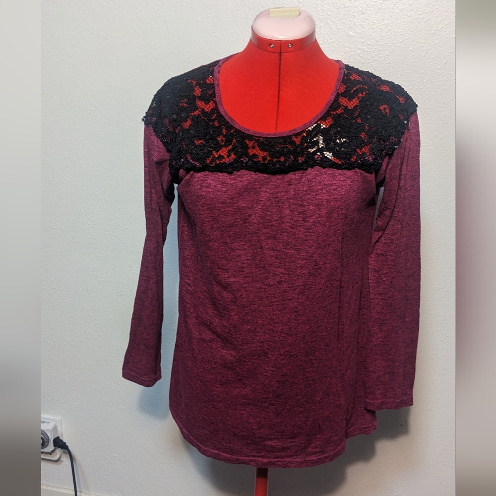 UMGEE -  purple heather black lace front sweater, Women's, Small